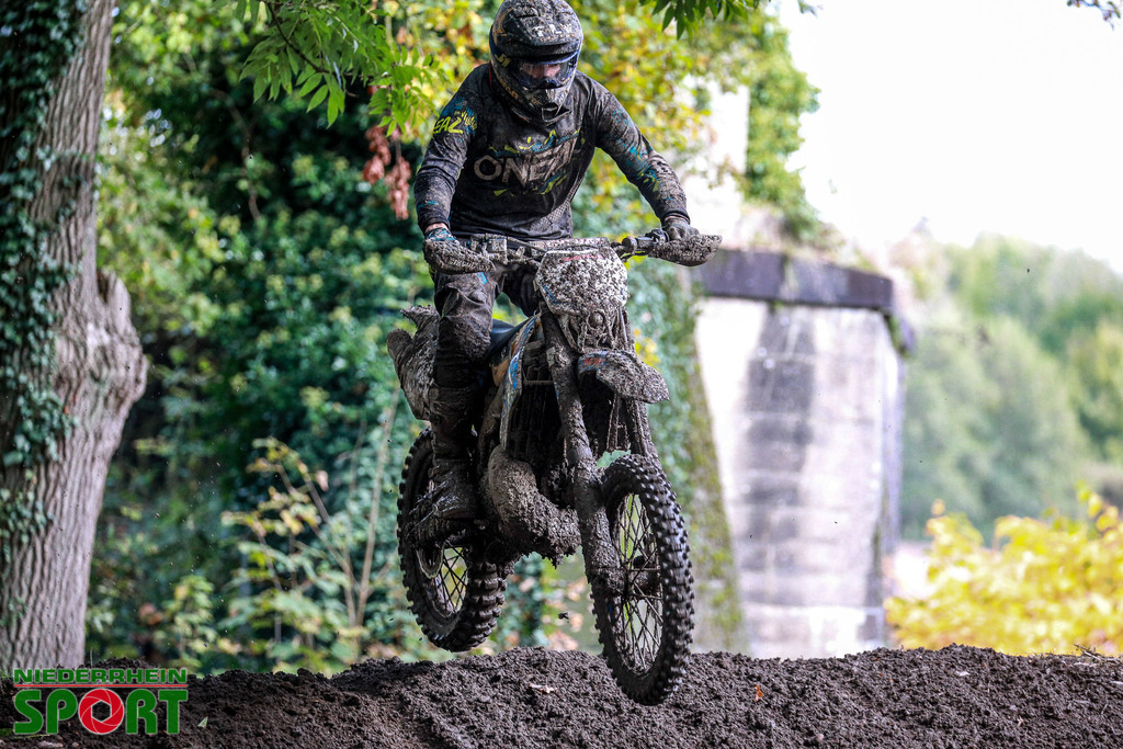 OpenTrack2024_Samstag_253 | Bildergalerie von Sport-Ereignissen aber auch von weiteren spannenden Dingen - nicht nur vom Niederrhein. In Anlehnung an den bekannten Spruch von Hanns Dieter Hüsch heißt das Motto: "Niederrhein ist überall".  - Realisiert mit Pictrs.com