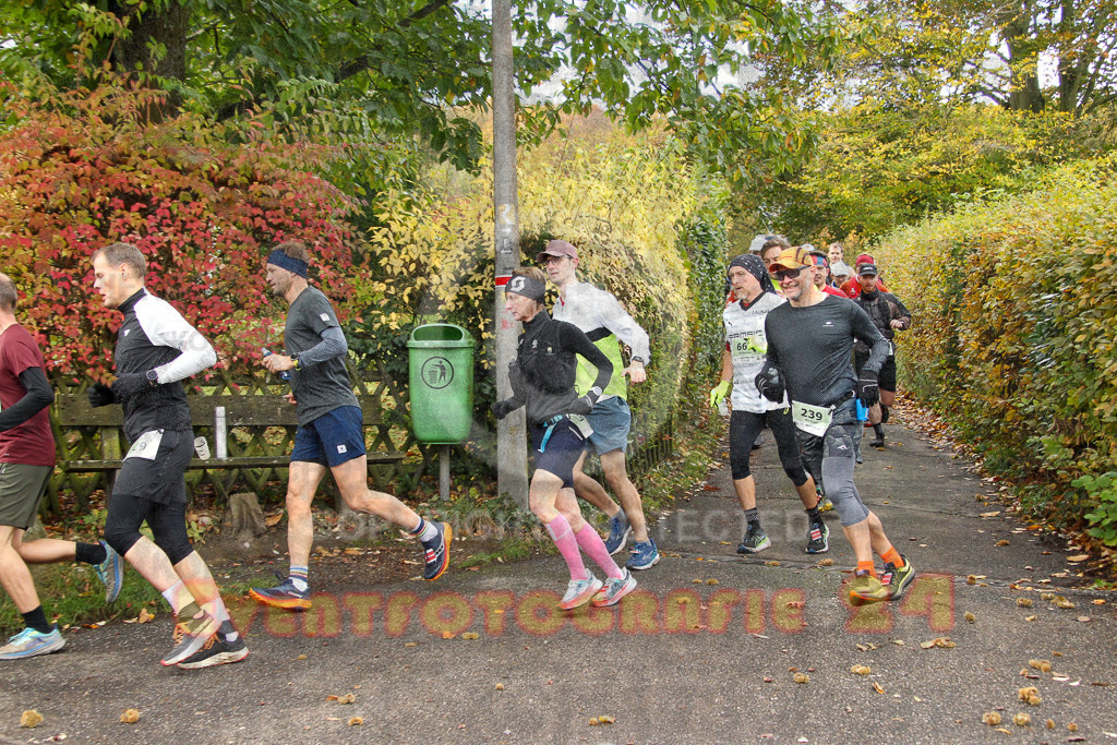 251026_1005_EV4_4126 | Sportfotografie im Rhein-Sieg Kreis, Köln, Bonn, NRW, Rheinland Pfalz, Hessen, etc. Unser Tätigkeitsfeld umfasst den Laufsport vom Volkslauf über den Marathon, Duathlon, Triathon bis zum Ultralauf wie Kölnpfad Ultra oder Schindertrail.