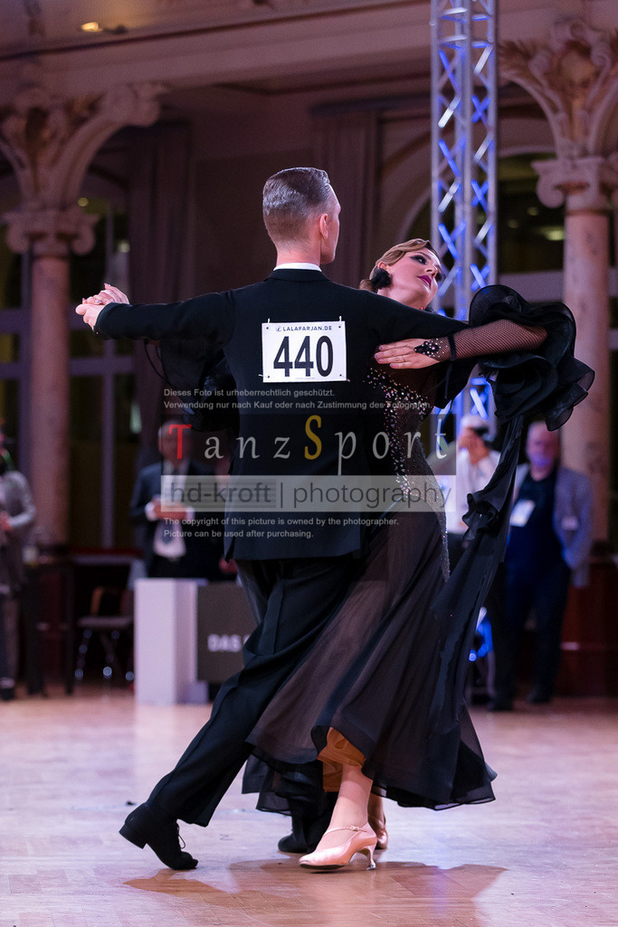 20240706_WDSF_RS_Std_2564 | Tanzsportbilder, Standardtanz, Lateintanz, WDSF, DTV, LTVB, dancecomp, goc, hessen tanzt, blaues band der spree, walzer, tango, wiener walzer, slowfox, quickstepp, samba, rumba, cha-cha-cha, paso doble. jive, hd-kroft photography, turniertanzsport