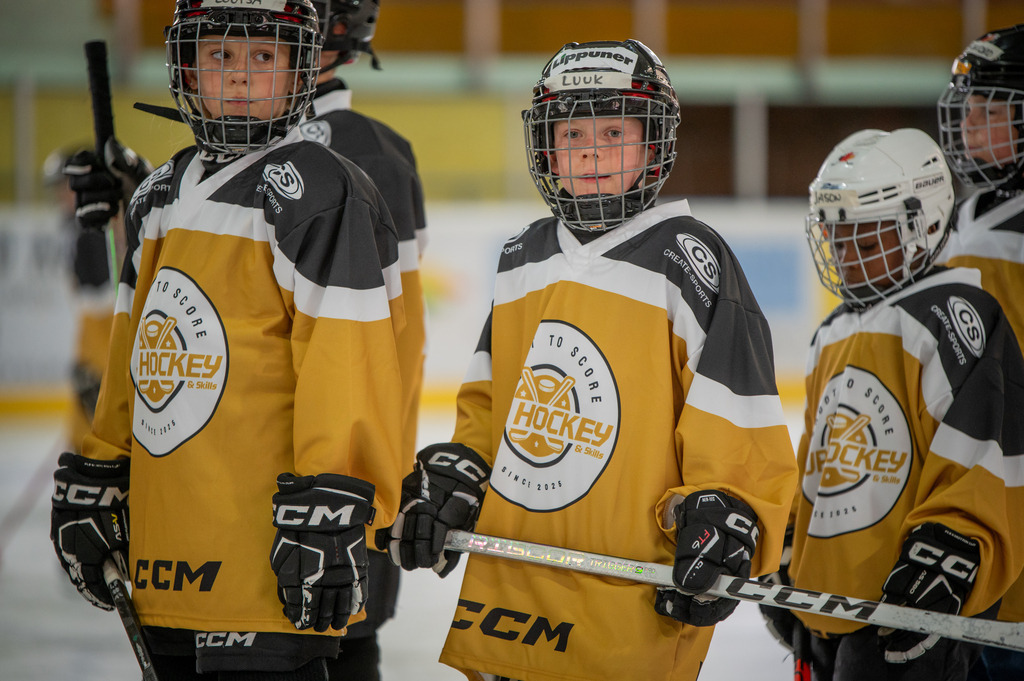 2025-09JP Hockey-Camp-Widnau-299 | "Fussifoto.com – Ihr Ansprechpartner für hochwertige Fotografie! Entdecken Sie kreative Bilder und professionelle Dienstleistungen. Kontaktieren Sie uns für Ihre Projekte!"