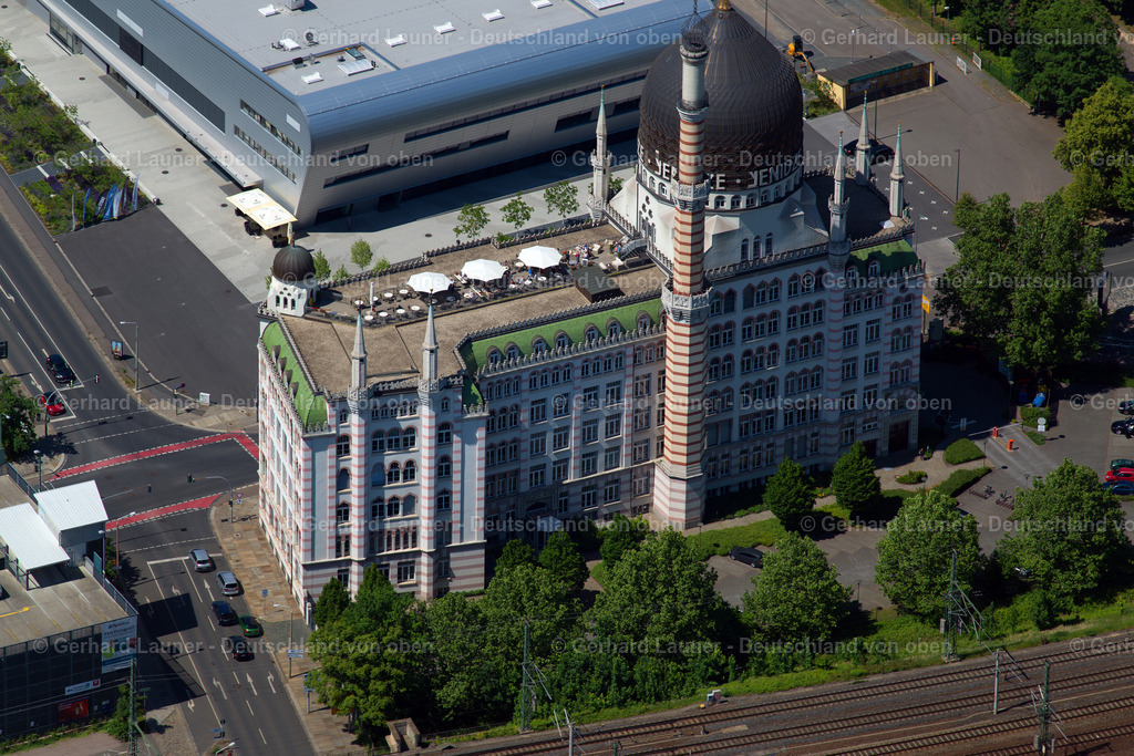 3803752 | Yenidze, DresdenDie Yenidze ist eine ehemalige Zigarettenfabrik in Dresden, heute als Bürogebäude genutzt