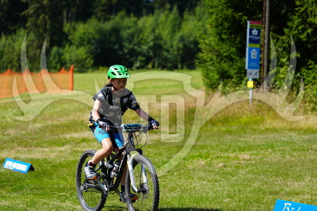 FC101388 | Fotogalerie der Treibjagd im Dunkelwald - Dein MTB Etappenrennen im Erzgebirge - Realisiert mit Pictrs.com