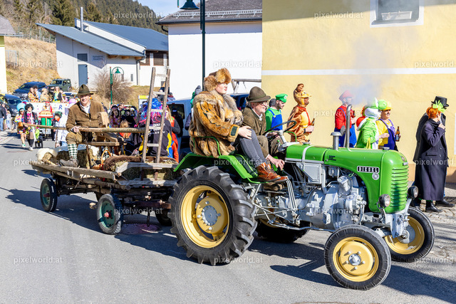 Bärentreiben in Steuerberg | Bildershop von pixelworld.at - Realisiert mit Pictrs.com
