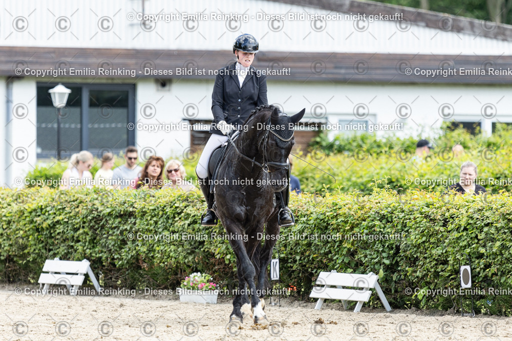 CL5A3972 | Emilia Reinking Fotografie - Realisiert mit Pictrs.com