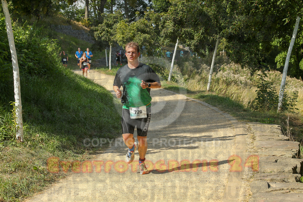 250824_1437_EX1_6882 | Sportfotografie im Rhein-Sieg Kreis, Köln, Bonn, NRW, Rheinland Pfalz, Hessen, etc. Unser Tätigkeitsfeld umfasst den Laufsport vom Volkslauf über den Marathon, Duathlon, Triathon bis zum Ultralauf wie Kölnpfad Ultra oder Schindertrail.
