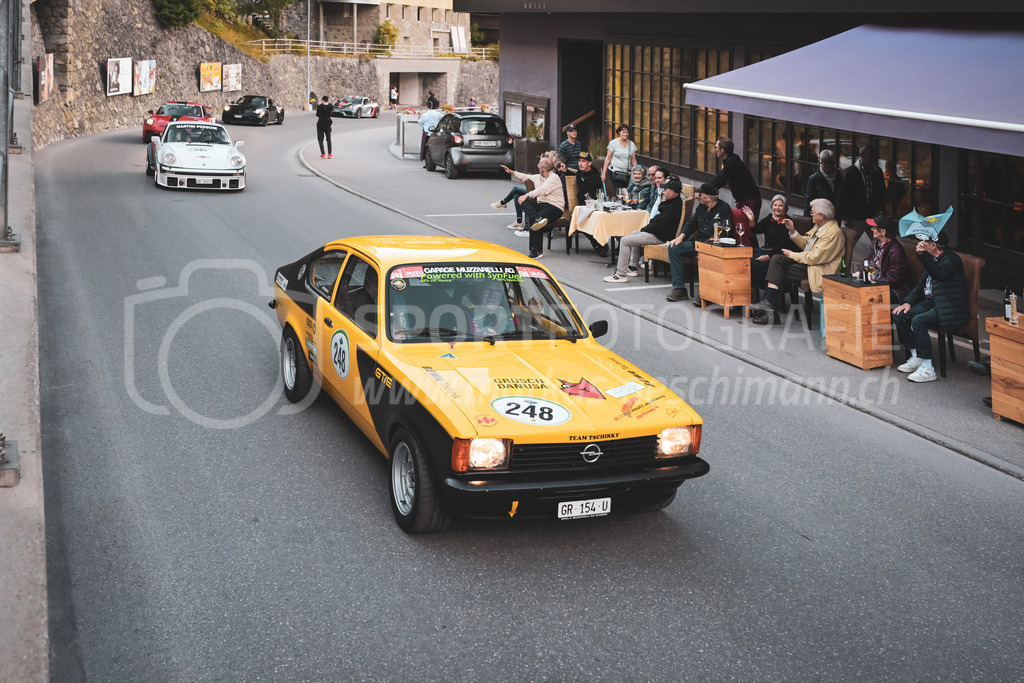 21. Arosa ClassicCar 2025 - 4. September 2025 | Urs Muzzarelli aus Grüsch (SUI) in einem Opel Kadett CGTE/ aus dem Jahre 1977 mit Startnummer 248 am Arosa ClassicCar 2025 in der Kategorie Classic Trophy..@arosaclassiccar, @arosa.official, #arosaclassiccar, #arosa, #76curves, #classiccar, Bild: Sportfotografie Markus Aeschimann | www.markus-aeschimann.ch - Realisiert mit Pictrs.com