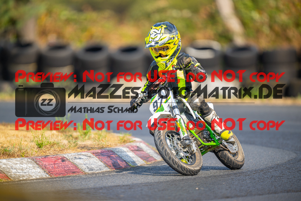 MaZZes-Fotomatrix-20260816-617094 | ROOKIES