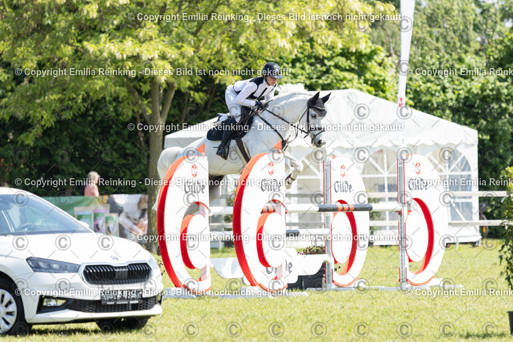 CL5A3708 | Emilia Reinking Fotografie - Realisiert mit Pictrs.com