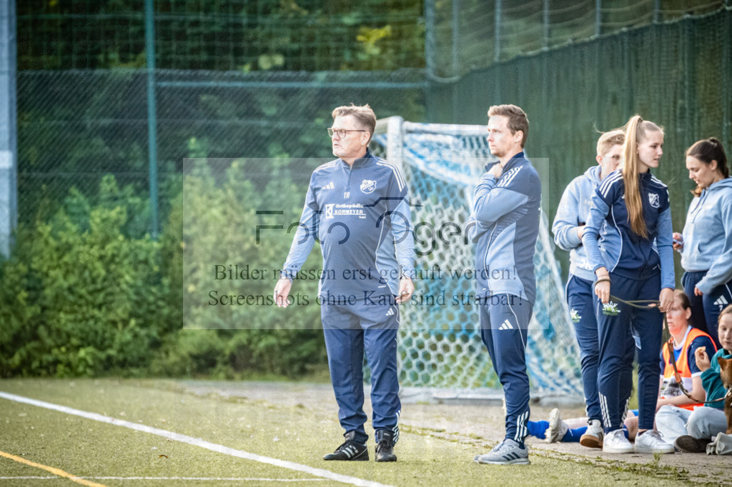 SG Holzhausen / Schölerberg / TuS Nahne - SV Harderberg | Fr.-BZP Weser-Ems · SG Holzhausen / Schölerberg / TuS Nahne - 1. Damen · Sportplatz Auf dem Volke - Realisiert mit Pictrs.com