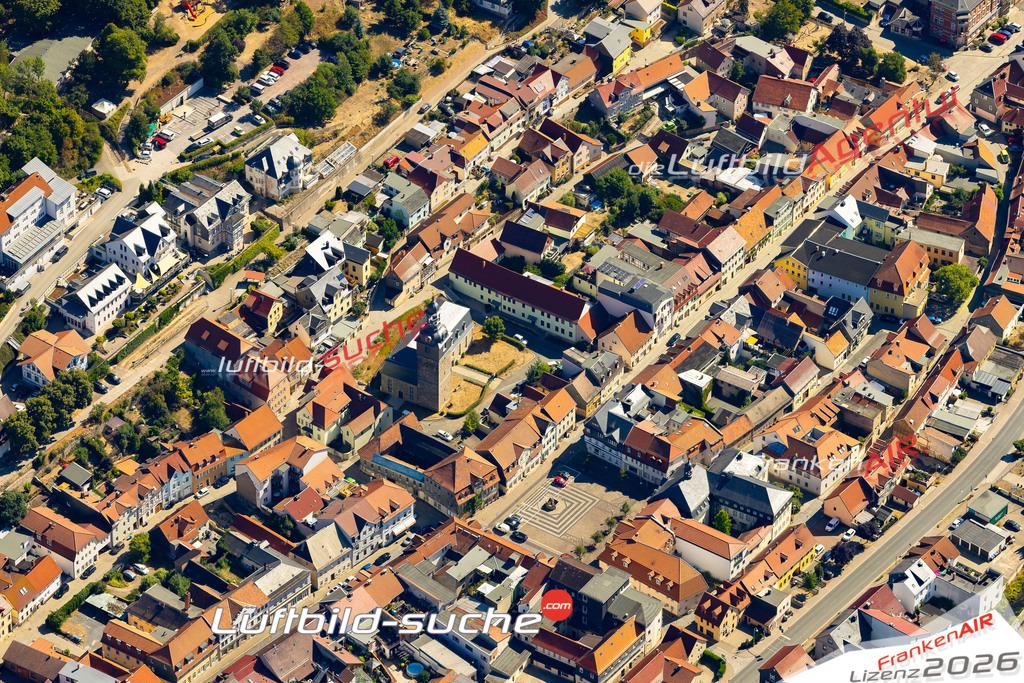 Das Luftbild der Stadt Bad Blankenburg wurde 2022 vom Flugzeug heraus erstellt (keine Drohnen-Aufnahmen) Aufnahmehöhe ca.450 Meter- hohe Bildauflösung und Druck-Qualität. Garantiert!