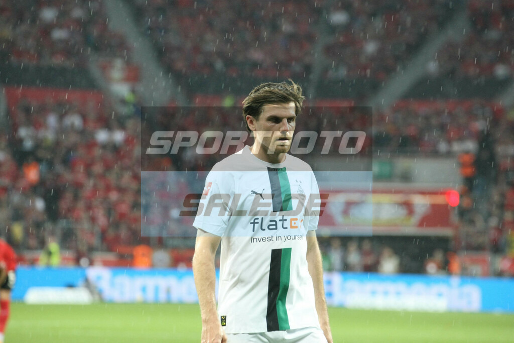 Bayer 04 Leverkusen - Borussia Mönchengladbach | Jonas Hofmann - © Sportfoto-Sale (MK) - Realisiert mit Pictrs.com