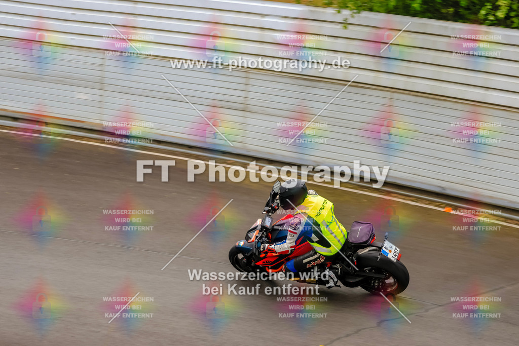 OBK-5811 | Hier findet Ihr Bilder von Touristenfahrten auf der Nürburgring Nordschleife oder von anderen Veranstaltungen die ich besucht habe. Viel Spass beim Durch Schauen 