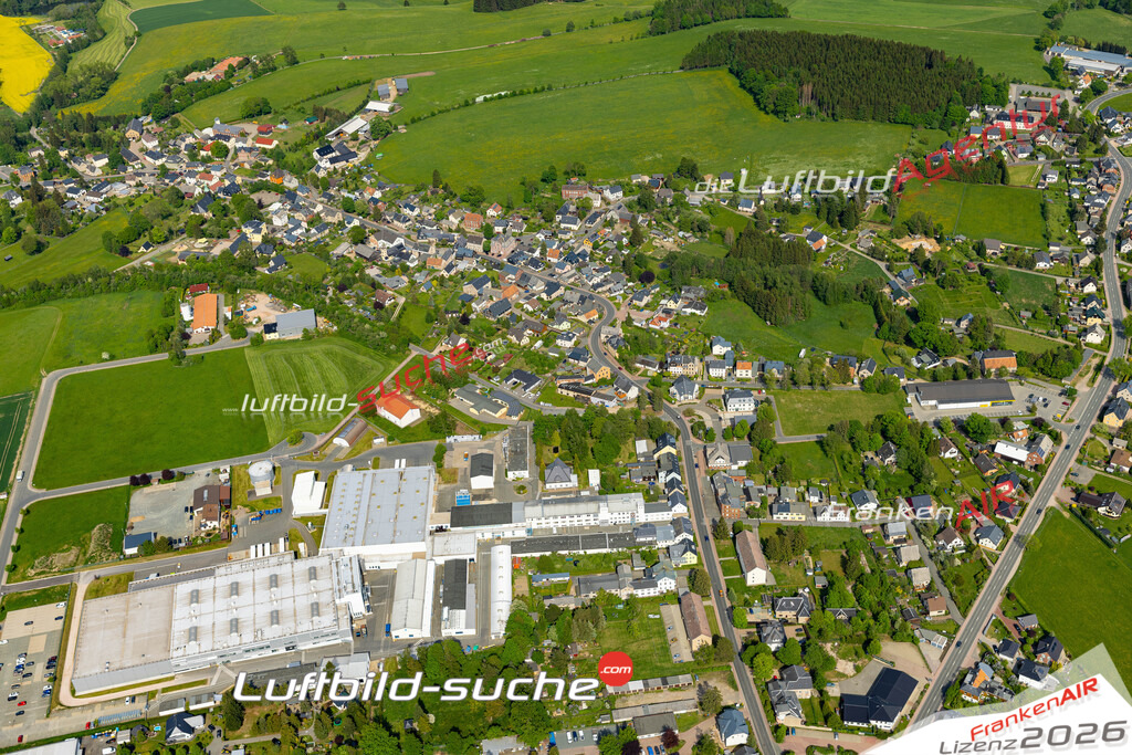 Die Luftaufnahme Rothenkirchen - Steinberg wurde 2022 vom Flugzeug aus (keine Drohne) erstellt. Hohe Auflösung -für große Poster und Wandbilder geeignet - Garantiert!