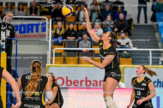 AUT, AVL, Steelvolleys Linz Steg vs PSV Volleyballgemeinschaft Salzburg | 06.01.2024, Sporthauptschule Kleinmuenchen, AUT, AVL, Steelvolleys Linz Steg vs PSV Volleyballgemeinschaft Salzburg, im Bild Jamie Stivers (Linz)


// AVL, Austrian Volley League Match between Steelvolleys Linz Steg vs PSV Volleyballgemeinschaft Salzburg in Linz, Austria on 2023/01/06