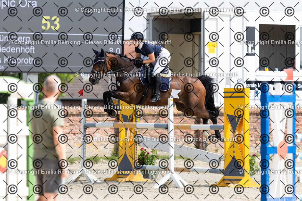 CL5A8751 | Emilia Reinking Fotografie - Realisiert mit Pictrs.com