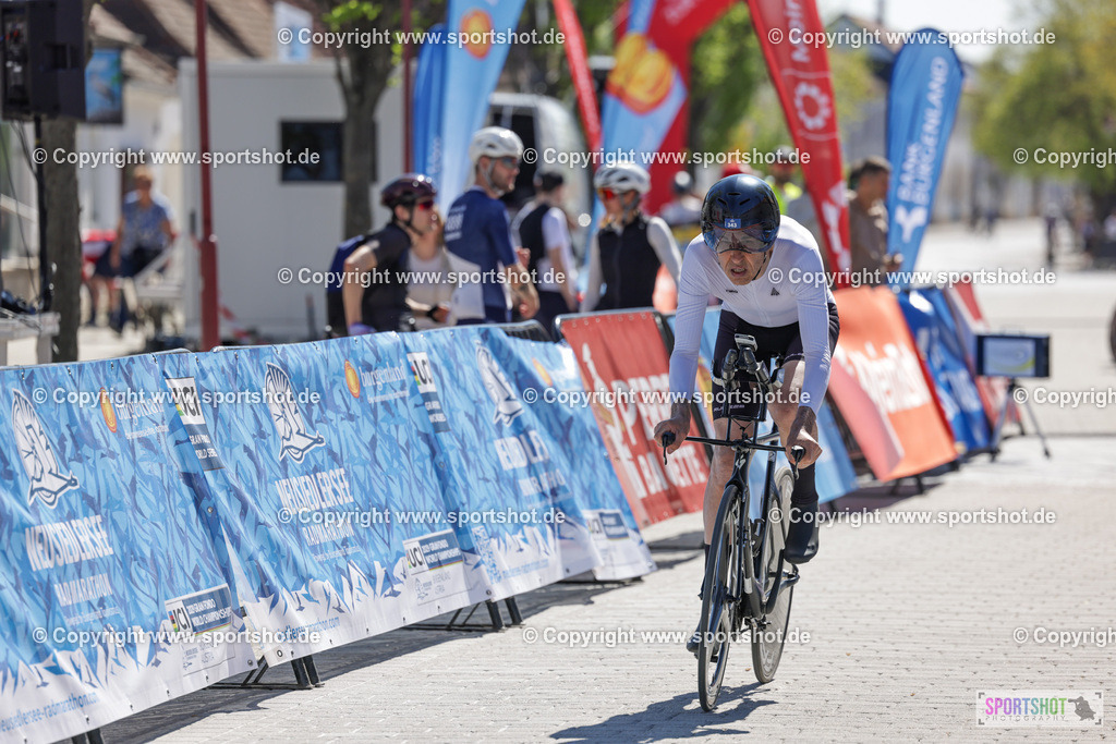 VJ__5115 | Neusiedlersee Radmarathon 2026@sportshot_your_pictrs #yourpictures#roadtowm2029 #nrm #neusiedlerseeradmarathon #neusiedlersee #neusiedlerseetourismus #burgenland #mörbisch #nrm26 #burgenlandtourismus #voglundco #poweredbyburgenlandtourismus #radsport #rad #marathon #ucigranfondo #visitburgenland #ucigranfondoworldseries