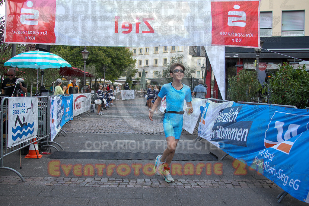 250824_1157_EV4_9120 | Sportfotografie im Rhein-Sieg Kreis, Köln, Bonn, NRW, Rheinland Pfalz, Hessen, etc. Unser Tätigkeitsfeld umfasst den Laufsport vom Volkslauf über den Marathon, Duathlon, Triathon bis zum Ultralauf wie Kölnpfad Ultra oder Schindertrail.