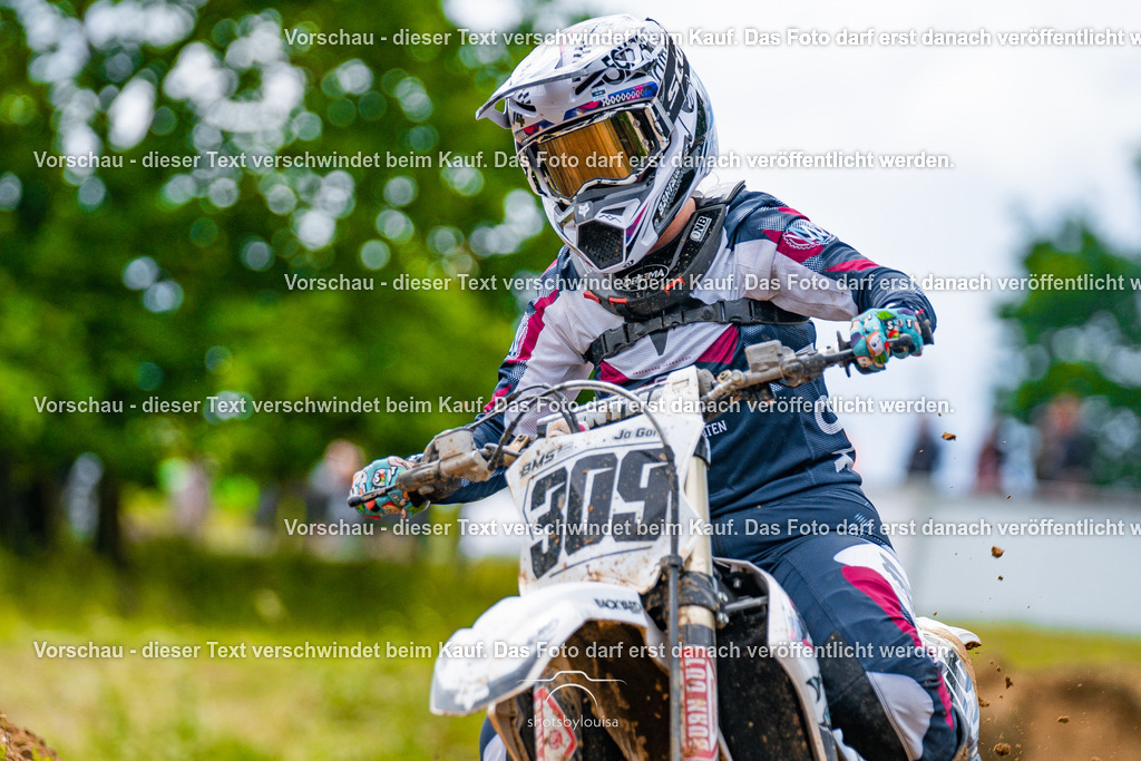 20260607_MSCParmen-0437 | Sportfotografin aus Berlin-Brandenburg mit Fokus auf Motocross. Ich halte deine sportliche Leistung und echte Emotionen auf und neben der Strecke professionell fest. Entdecke die Fotos von deinem Rennen und bestelle sie direkt hier im Shop.