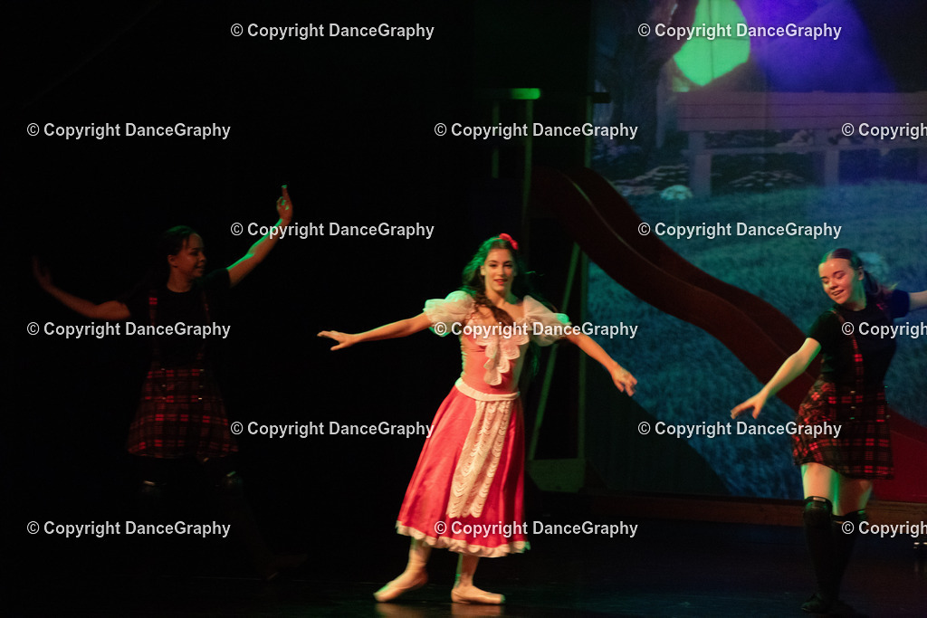 GPHY2041 | DanceGraphy - Realisiert mit Pictrs.com