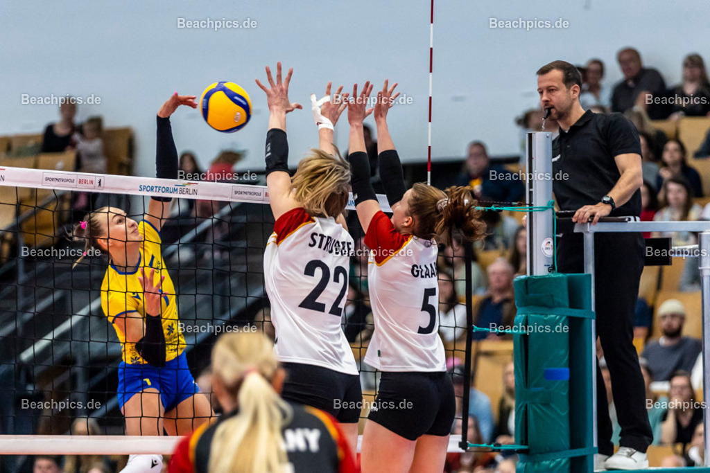 2023-00070972-Freundschaftsspiel-Deutschland-Ukraine |  20.05.2023; Berlin Foto: Gerold Rebsch - www.beachpics.de
