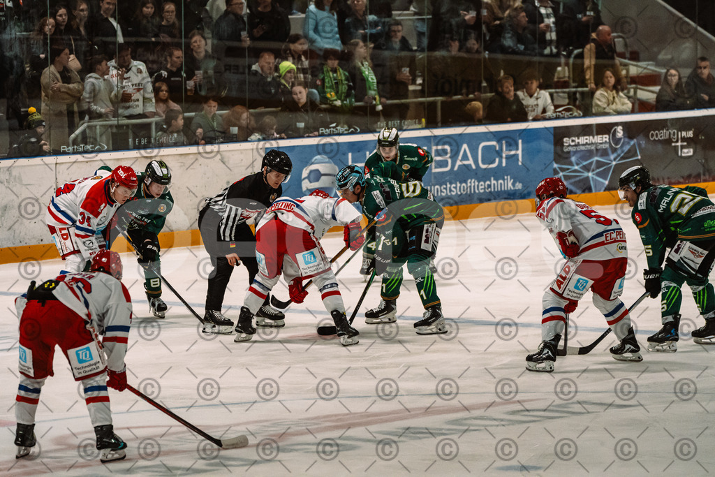 Alligators_vs_Peiting_04_10_2026-39 | Die Fotogalerie von Daddel: professionelle Bilder von Sport, Events und Unternehmen aus Franken. Jetzt Galerien durchstöbern und Lieblingsfotos bestellen. - Realisiert mit Pictrs.com