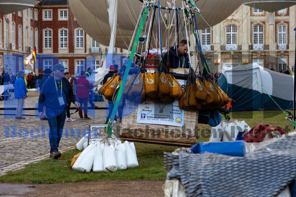 JEM_MUNGBC20240914-4 | bond - Realisiert mit Pictrs.com