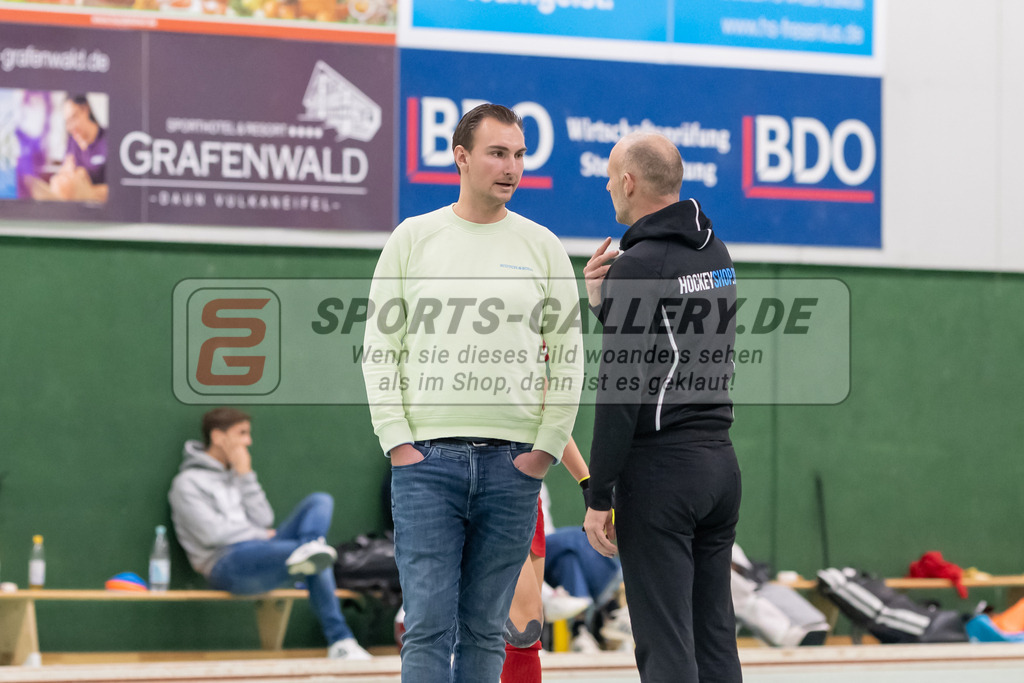 SFE_20230114_0001 | 1. Bundesliga Hockey Damen Rot-Weiss Köln - Uhlenhorst Mülheim am 14.01.2023 in Köln (KTHC Stadion Rot-Weiss Köln Tennis and Hockey Club), Photo: Stephan Fehrmann 2022 (Sports-Gallery),Schiedsrichter