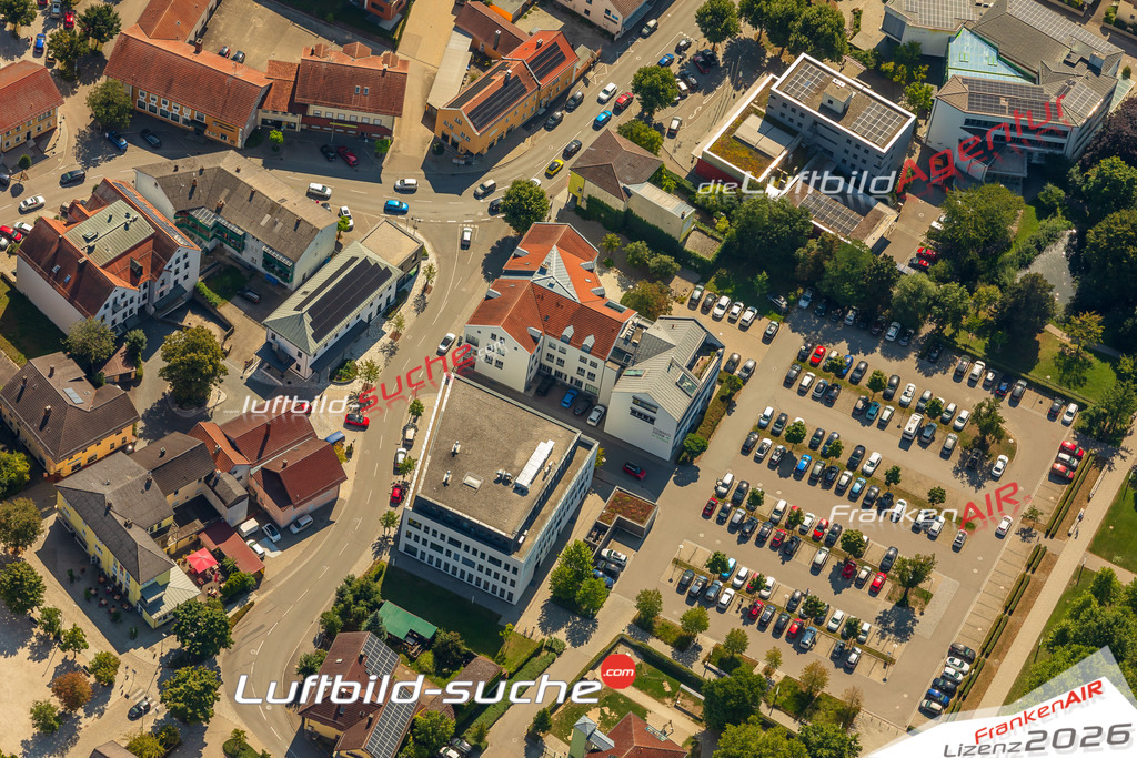 Luftaufnahme von  Pocking - Die Luftaufnahme wurde 2025 vom UL-Flugzeug heraus erstellt ( keine Drohne ) - Hochauflösende Luftaufnahme - für professionelle Ausdrucke geeignet. Die Geschenkidee !Mit Lizenz und Bildrechte bestellbar
