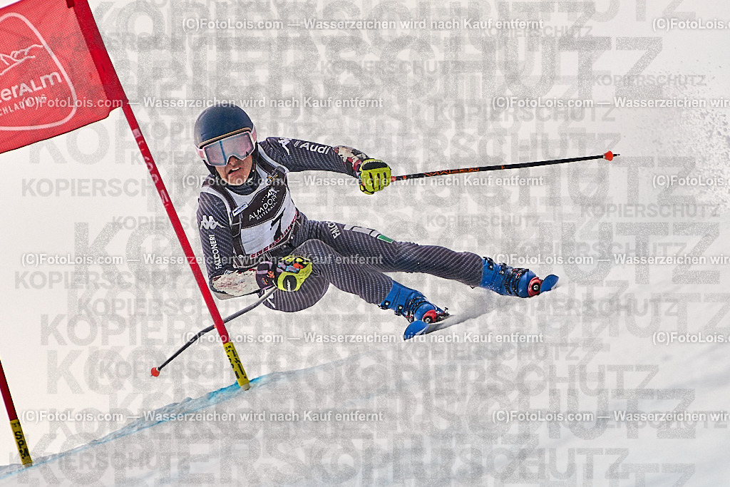 _ALP0341_MASTERS-WM_Reiteralm_A-GS_Roma Stefano | FISWORLD CHAMPIONSHIPSMASTERS ALPINE SKIING, 23. – 28. MÄRZ 2026 - REITERALM | STMK | AUT.   Veranstaltet vom Masters-Referat des Deutschen Skiverbandes (DSV). Durchführende Organisation: WSV Pichl-Reiteralm, unterstütutzt von den Bergbahnen REITERALM bei Schladming und SKI AUSTRIA.                            Disziplinen:  Super-G, GiantSlalom, Slalom.                                                 Kategorien:  A (Herrn 30-59 Jahre), B (Herrn ab 60 Jahre), C (Damen 30-59 Jahre), D (Damen ab 60 Jahre).                Rennstrecken:   Gasselhöhe und Muldenliftpiste auf der Reiteralm.