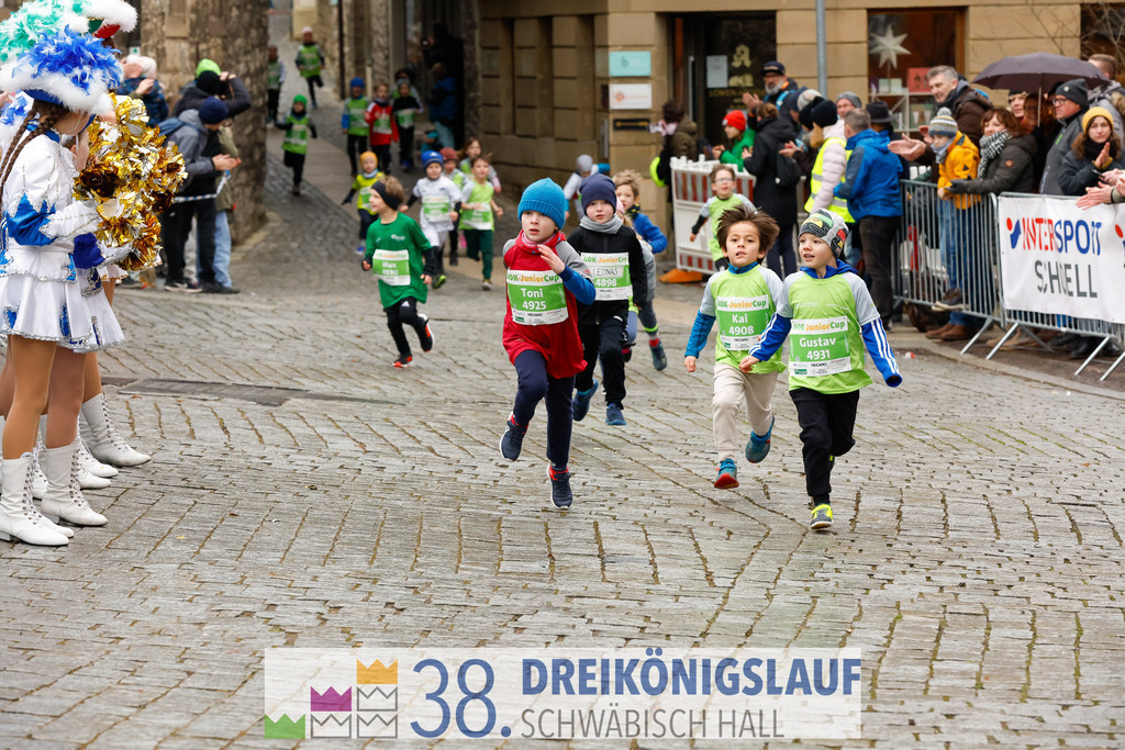 400m AOK Junior Cup | 3 Koenigslauf 2024 400m AOK Junior Cup - Realisiert mit Pictrs.com