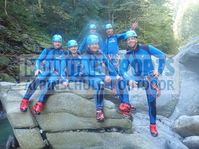 P1010107 | Bestelle die Bilder deines Berg- oder Wasser-Abenteuers mit Mountain Sports bequem von zu Hause aus direkt über unseren Online Fotoshop von pictrs.com. - Realisiert mit Pictrs.com
