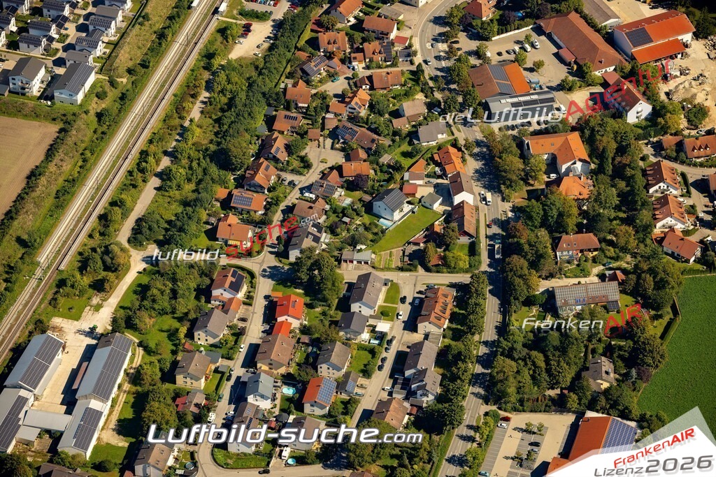 Das Luftbild zeigt : Margaretenfeld Wörth an der Isar - Die Luftaufnahme wurde 2023 vom UL-Flugzeug aus erstellt ( keine Drohne ) - Hochauflösende Luftaufnahme - Für grossformatige Ausdrucke geeignet. Die Geschenkidee !Mit Lizenz und Bildrechte bestellbar