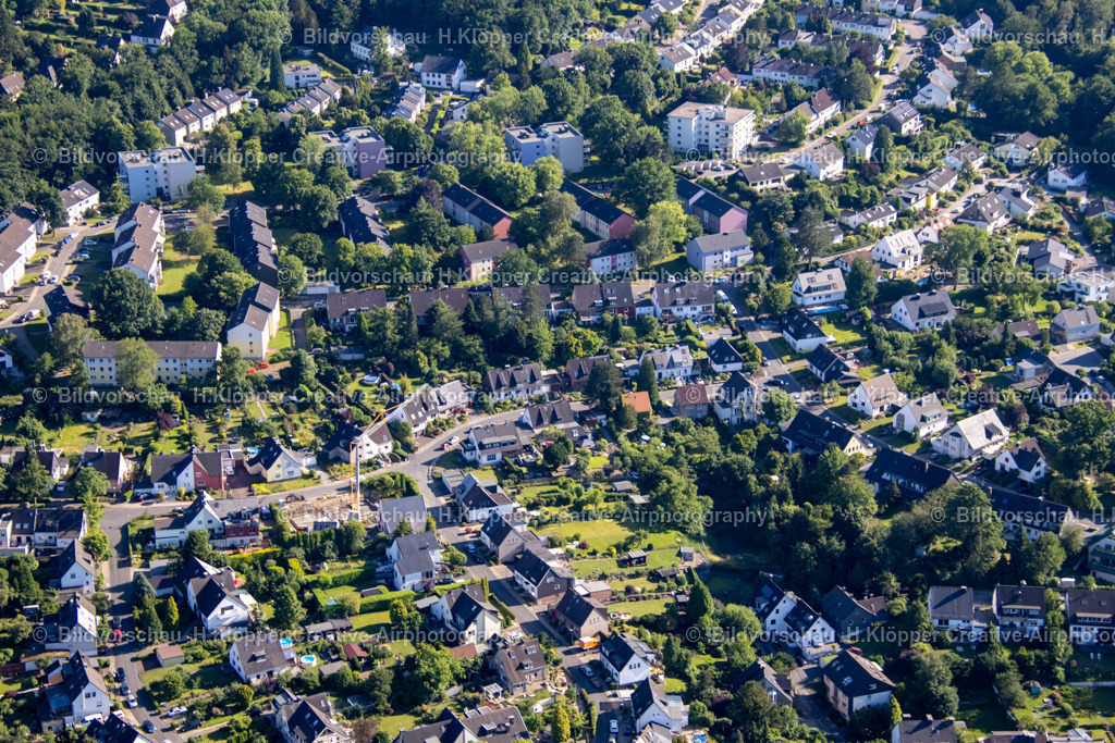 Essen Werden _ Creative Airphotography H.Klöpper-3603 | Luftbilder und Luftbildfotografie , Digital und Printbilder auf Leinwand , Alu Dibond , Acrylglas , Poster oder Download-Datei für private und gewerbliche Verwendung im Shop online bestellen. - Realisiert mit Pictrs.com