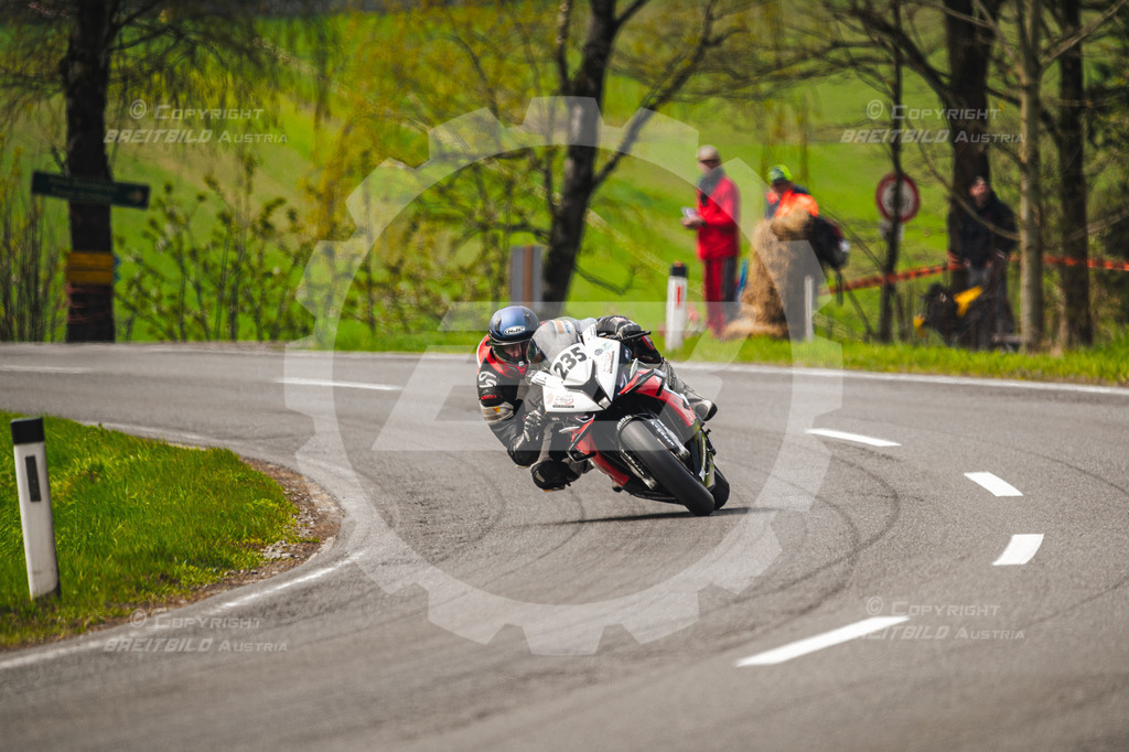 0435 - Bergrennen Landshaag2026 | BREITBILD Austria Webshop

Finde Fotos von: Breitbild, Breitbild Austria, Landshaag, Europeanbikers, KTM, BMW, Bergrennen, Bikeporn, Carporn, Bikes, Cars, Fotografie, Oberösterreich, Österreich, Berufsfotograf, Motorradteile Ganster, Julbach, Pannoniari - Realisiert mit Pictrs.com
