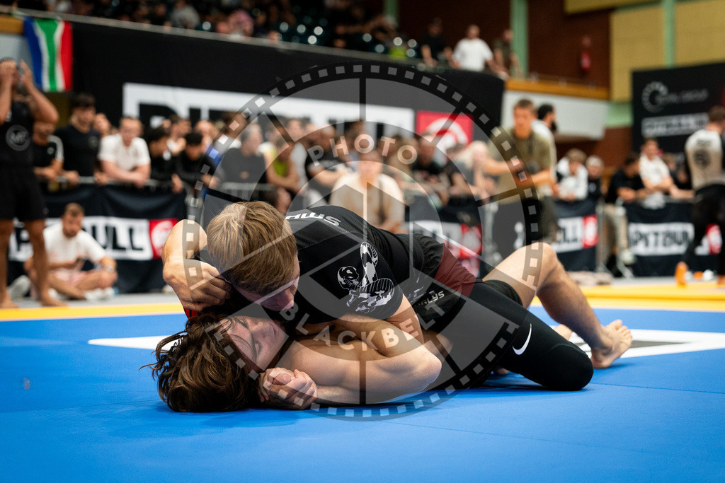 20250906PBB3723 | Fighters compete during the ADCC European Trials  competition in Warsaw, Poland, on September 6, 2025.