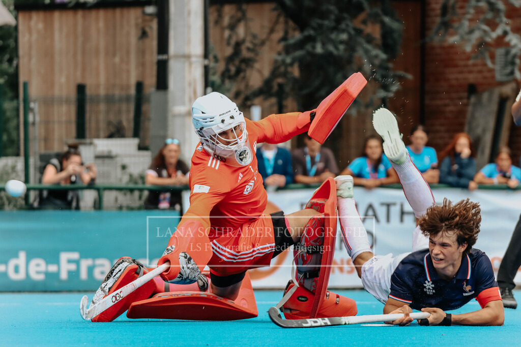 EM_MU18_F_GER-FRA_Lille_bearbeitet (282 von 433) | lanaschraderfotografie - Realisiert mit Pictrs.com