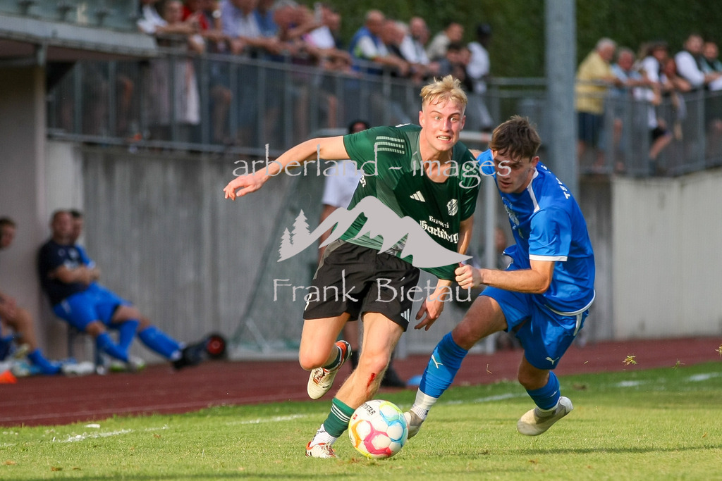 993T2429 | Medien- Sport- Entertainmentfotos