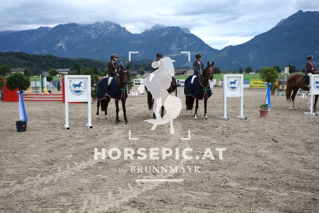 AS8V0040 | Willkommen bei Brunnmayr - Design & Fotografie – Ihrem Spezialisten für Reitturniere und Pferdeveranstaltungen in Oberösterreich, Salzburg und Bayern! Seit über 17 Jahren sind wir leidenschaftlich dabei.