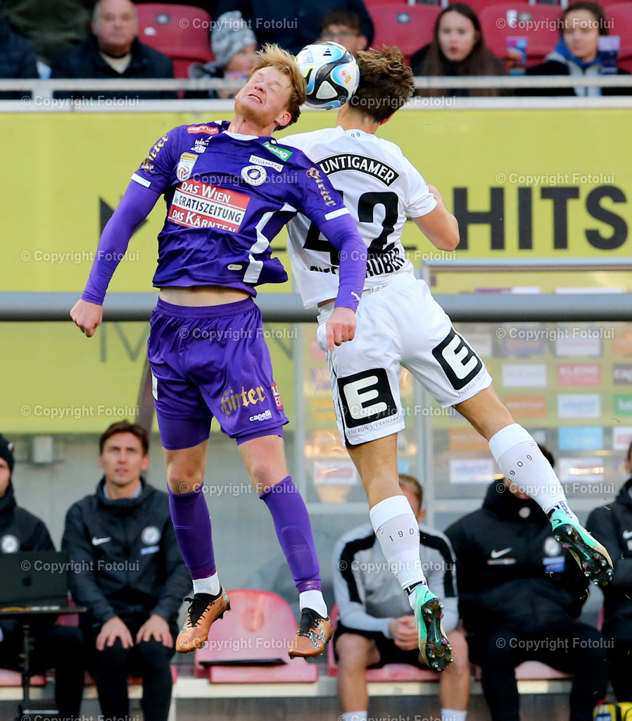 A_LUI_121123_12 | SPORT,FUSSBALL,ADMIRAL BUNDESLIGA AUSTRIA KLAGENFURT-STURM GRAZ 12.11.2023
IM BILD: DAVID AFFENGRUBER (STURM GRAZ ) UND JONAS ARWEILER (KLAGENGURT)FOTO: FOTOLUI