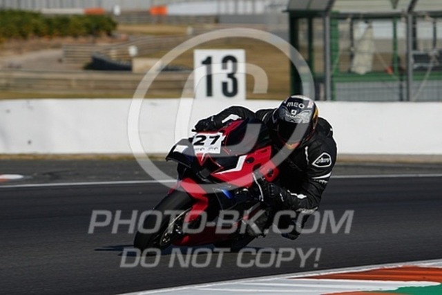 2024_01_03_PBK_13867 | Sportfotografie; SlowMotion; Video; Rennstrecke; Hafeneger; Speer; Racing; RSE; BMW; CBO; Trackday; Motorsportarena; Hockenheimring; Brno; Most; Barcelona; Valencia