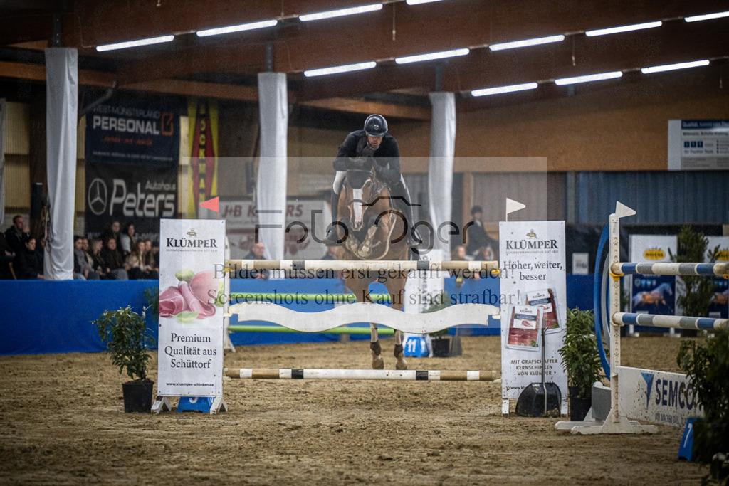DOS_2079 | Entdecke hochwertige Reitturnierfotos von Foto Oger. Professionell, emotional und authentisch – jetzt Lieblingsmomente im Shop bestellen.Deutschlandweite Turnierfotografie. - Realisiert mit Pictrs.com