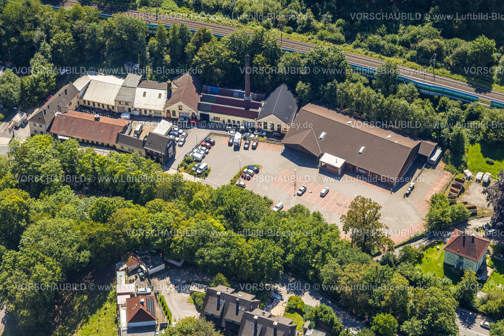 Ennepetal230801401 | Luftbild, Corona Impfzentrum Kölner Straße, ehem. Aldi Supermarkt, Büttenberg, Ennepetal, Ruhrgebiet, Nordrhein-Westfalen, Deutschland