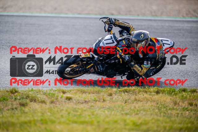 MaZZes_FotoMatrix_220520_1245 | Fotograf Mathias Schmid
Sportfotograf,
Eventfotograf,
Hochzeitsfotograf,
Portraitfotograf