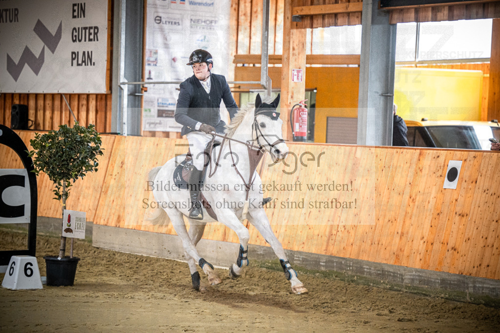 DOS_0084 | Entdecke hochwertige Reitturnierfotos von Foto Oger. Professionell, emotional und authentisch – jetzt Lieblingsmomente im Shop bestellen.Deutschlandweite Turnierfotografie. - Realisiert mit Pictrs.com