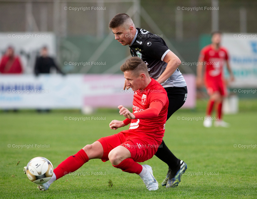 A_LUI_16042022_34 | SPORT,FUSSBALL,LT1 OOE LIGA ASKOE OEDT-SV MICHELDORF 16.04..2022 IM BILD: ALEXANDER PETER   (OEDT)  UND PATRIK BILIC (MICHELDORF)FOTO:FOTOLUI