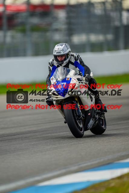 MaZZes_FotoMatrix_240615_6728 | WEISS