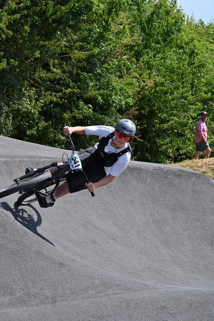 DSC_6682-cam-florian | German Pumptrack Series - Realisiert mit Pictrs.com