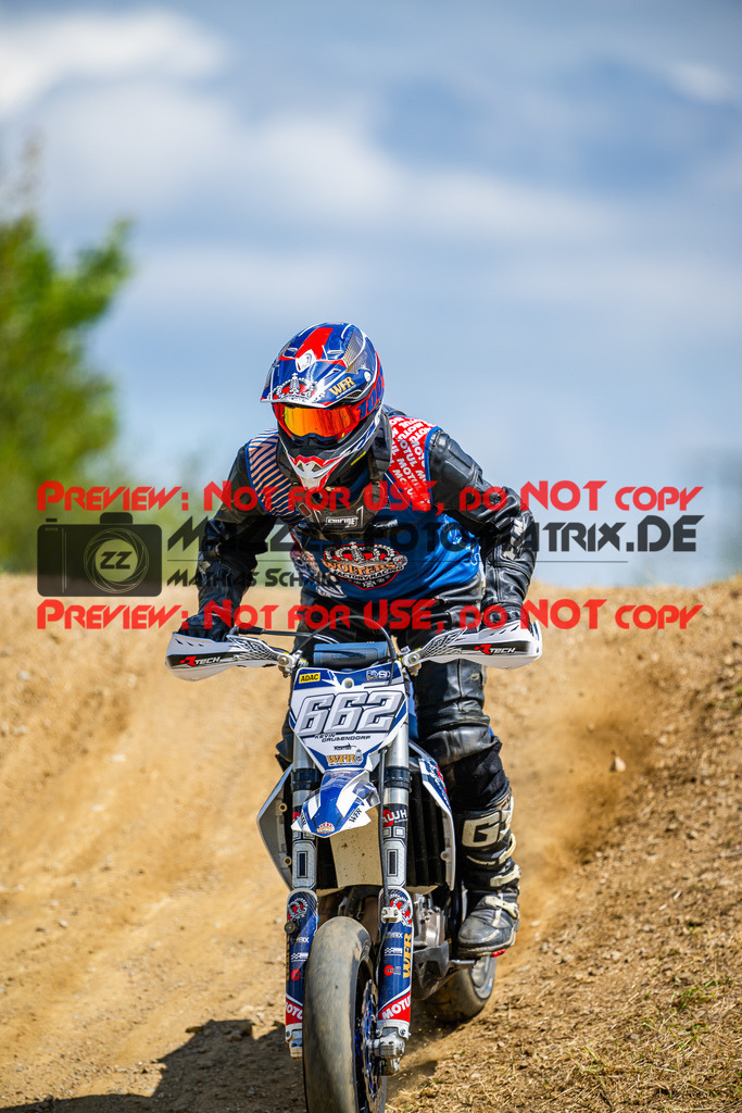 MaZZes_FotoMatrix_240713_6007705_9032 | S4