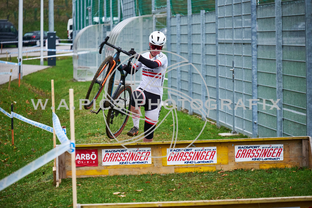 ..... | AUSTRIA, 24.11.24, 3.Radquerfeldein GP um das Sportzentrum Gunskirchen Image shows: Photo: Wapics / Michael Ring