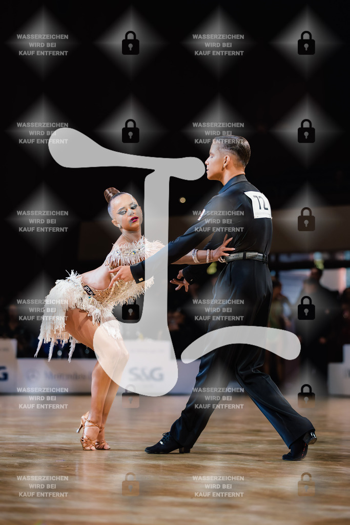 Goldstadtpokal 2025 - WDSF Open Latin Youth 2nd (72) Ivan Smekalkin _ Yeva Liermontova (Schwarz Weiß Club Pforzheim)-2025-01-25-8777 | Webshop for digital downloads and prints of dance sport, event & show photographer Julian Link - Realisiert mit Pictrs.com